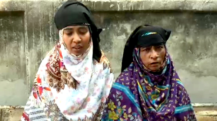 সোনারগাঁয়ে ফুটবল মার্কা প্রচারণায় না যাওয়ায় মা ও মেয়ের ওপর হামলা