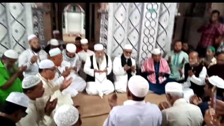 খালেদা জিয়ার সুস্থতা কামনায় কলাগাছিয়া ইউনিয়ন বিএনপির দোয়া