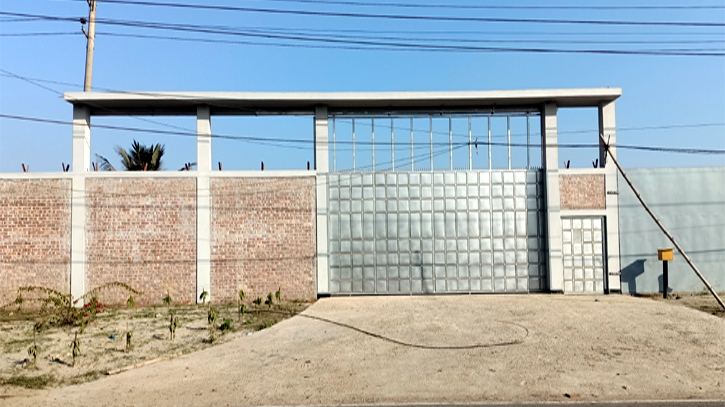 বন্দরে এসএফ ডেনিম এ্যাপারেলসে দুর্ধর্ষ ডাকাতি ও  মালামাল লুট  