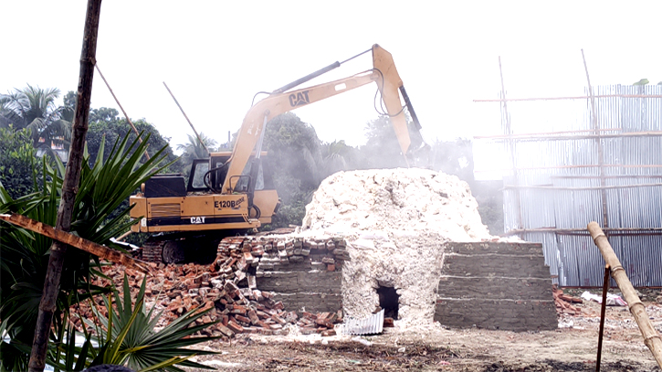 সোনারগাঁয়ে অবৈধ গ্যাস ব্যবহারে গুড়িয়ে দেয়া হলো ২ প্রতিষ্ঠান, জরিমানা