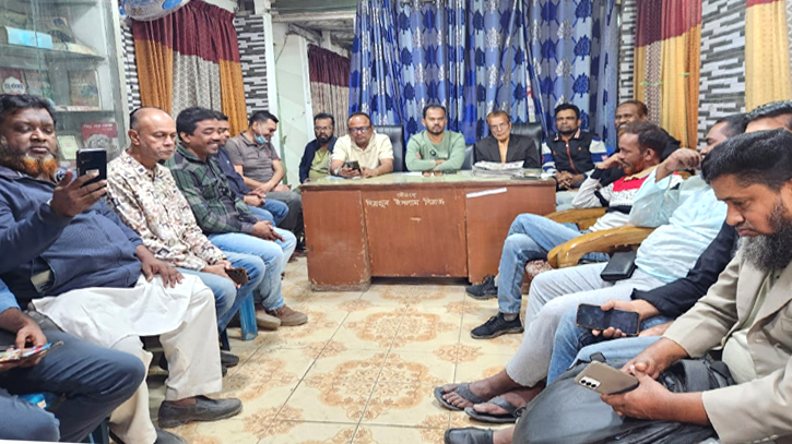 অপেশাদারদের প্রতিহত করতে পেশাদার সাংবাদিকদের ঐক্য দরকার : রহিম