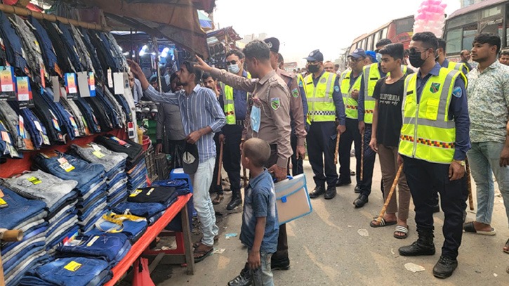 সিদ্ধিরগঞ্জে হাইওয়ে পুলিশের অভিযান