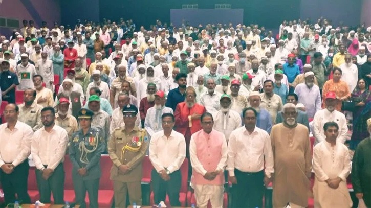 নারায়ণগঞ্জে বীর মুক্তিযোদ্ধা ও শহীদ পরিবারের সদস্যদের সংবর্ধনা