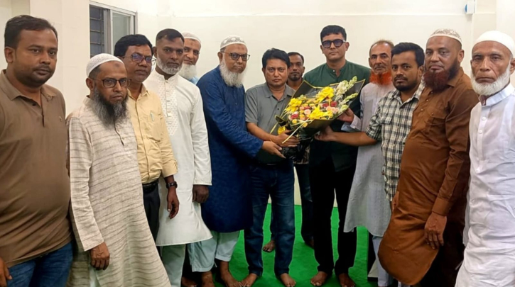 এনডিএ চেয়ারম্যান রাজীবকে গাবতলী সোসাইটির শুভেচ্ছা