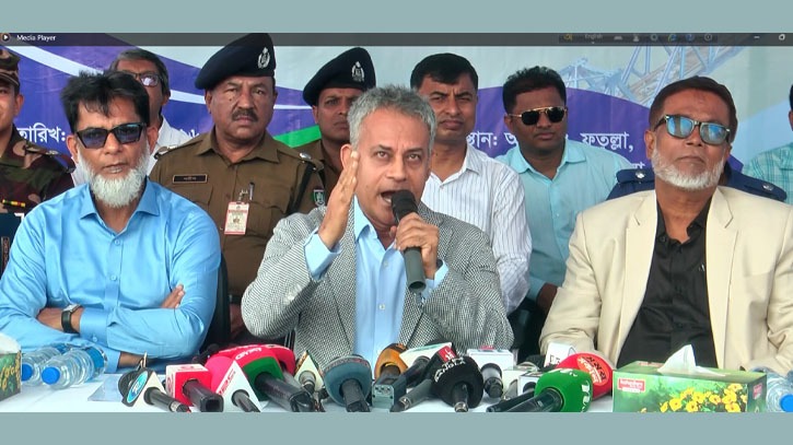 পদ্মা রেলসেতুর পিলারের নিচের মাটি  কাটার কোন নেতিবাচক প্রভাব নেই: রবিউল আলম