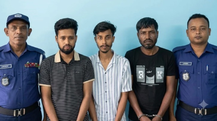 আড়াইহাজারে মাদক সেবন, তিনজনকে কারাদণ্ড আড়াইহাজারে মাদক সেবন, তিনজনকে কারাদণ্ড