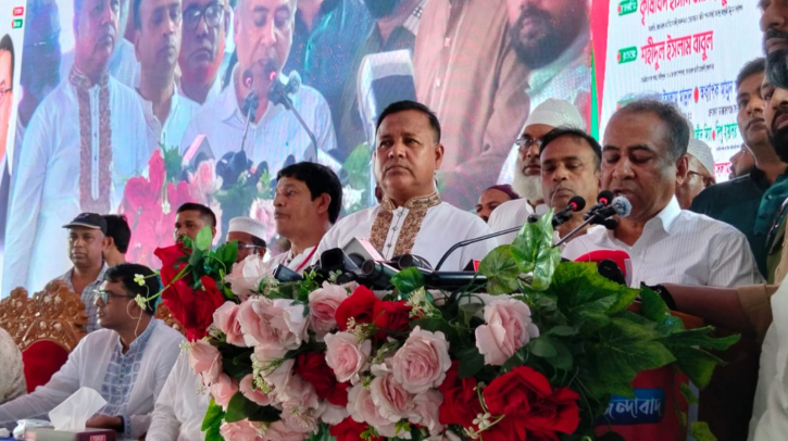 ফতুল্লা থানা কৃষক দলের সম্মেলন: জামায়াতকে নিয়ে তুহিনের সমালোচনা