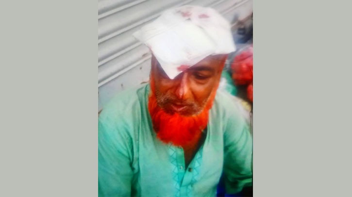 ফতুল্লায় শিক্ষকের বাড়িতে দুর্ধর্ষ ডাকাতি, আহত ১