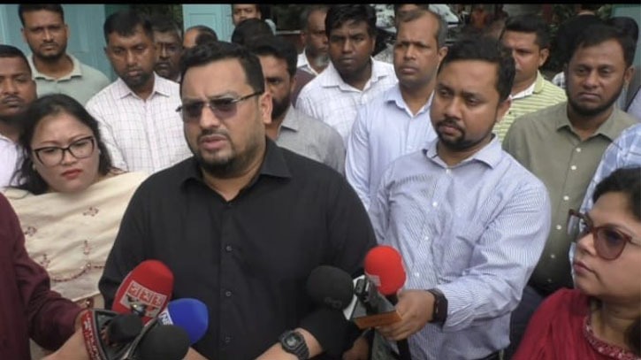 নারায়ণগঞ্জ সদরের ২ এসিল্যান্ডসহ ভূমি অফিসের ২০ জনকে শোকজ নারায়ণগঞ্জ সদরের ২ এসিল্যান্ডসহ ভূমি অফিসের ২০ জনকে শোকজ