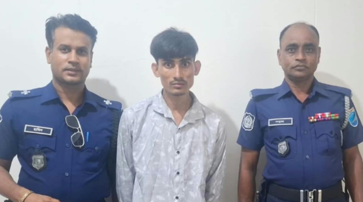 ফতুল্লায় ২০০ পিস ইয়াবাসহ মাদক ব্যবসায়ী গ্রেপ্তার