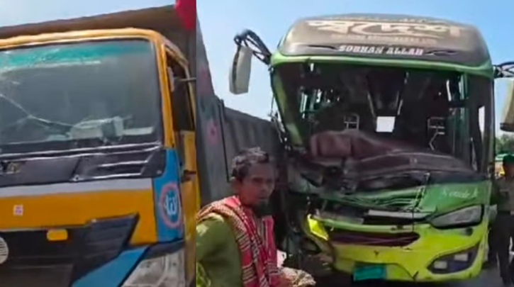সিদ্ধিরগঞ্জে দাঁড়িয়ে থাকা ট্রাকে বাসের ধাক্কা, আহত একাধিক যাত্রী