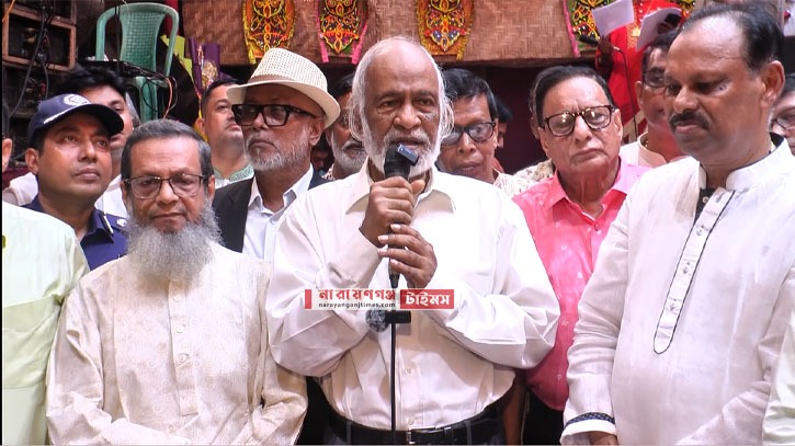 দুর্গাপূজা শুধু আনন্দের উৎসব নয়, অন্যায়ের বিরুদ্ধে সত্য ও ন্যায় প্রতিষ্ঠার শিক্ষাও দেয়: মঈন