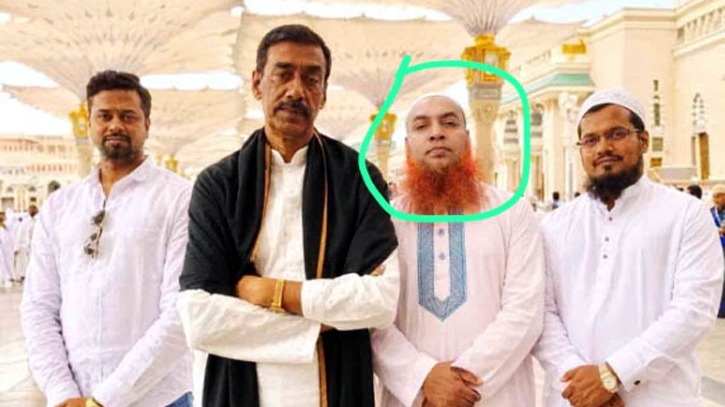 সিদ্ধিরগঞ্জে আওয়ামীলীগ দোসর  মানিককে গ্রেপ্তারের দাবী ক্ষতিগ্রস্থদের