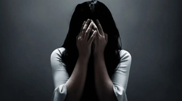 ফতুল্লায় তরুণীকে ঘুরতে নিয়ে ধর্ষণ, থানায় মামলা