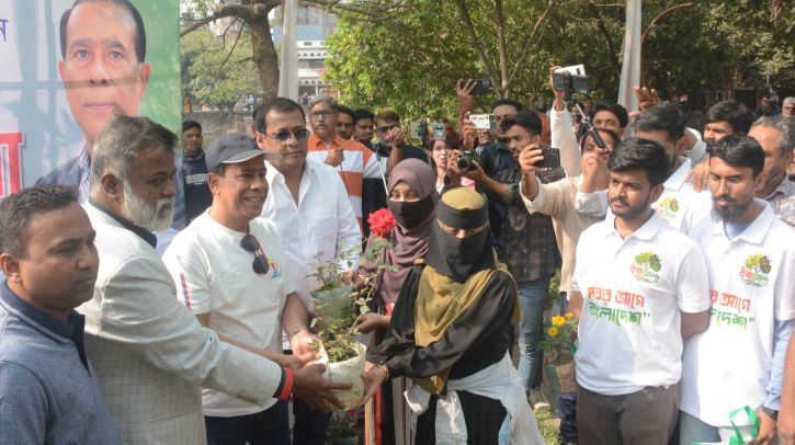 ‎মাসুদুজ্জামানের উদ্যোগে নারায়ণগঞ্জ-৫ আসনে ৫ টাকার বৃক্ষ মেলা