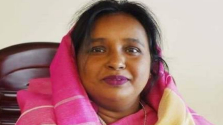 ৫ মামলায় জামিন পেলেন ডা: আইভী