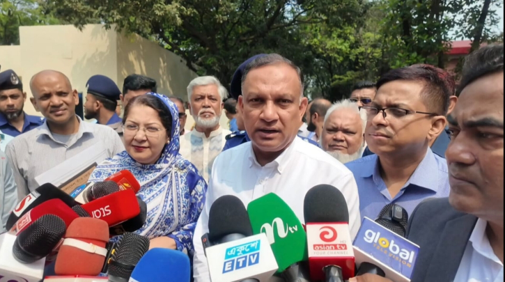 রূপগঞ্জে জামদানী ভিলেজ প্রকল্প  পরিদর্শন শেষে যা বললেন মন্ত্রী