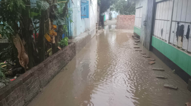সৈয়দপুর পাঠাননগর ৪ নং ওয়ার্ডে ড্রেনেজ সংকটে তীব্র জলাবদ্ধতা, জনদুর্ভোগ চরমে