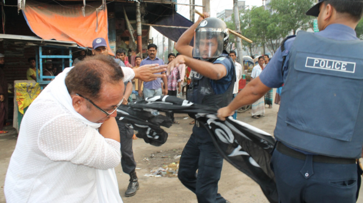 ১৭ মে এটিএম কামালের ওপর পুলিশি হামলার ১৪ বছর