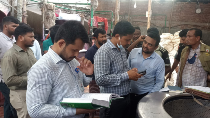 ফতুল্লায় এক কারখানাকে ৫০ হাজার টাকা জরিমানা