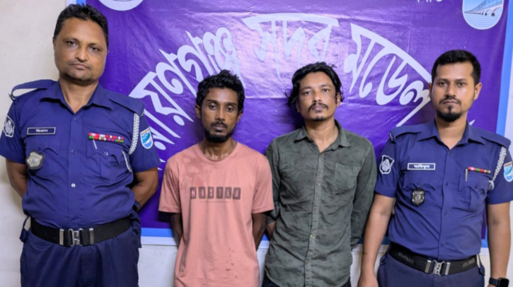 খানপুরে ইয়াবাসহ গ্রেপ্তার ২
