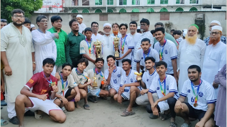 প্রধানমন্ত্রী ১৩টি ফুটসাল মাঠ নির্মাণে নাসিককে ৫২ কোটি টাকা বরাদ্দ দিয়েছেন: সাখাওয়াত