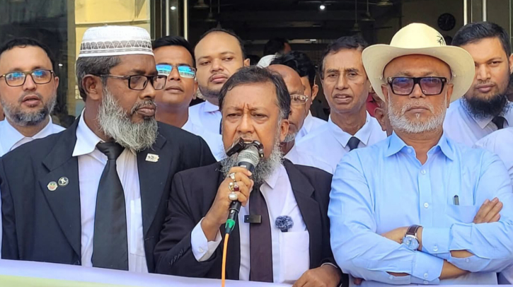 আইভীর বাড়ির ইট খুলে নেওয়ার হুঁশিয়ারি টিপুর