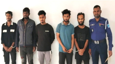 র‌্যাব-১১ অভিযানে বন্দর থেকে অপহৃত কলেজ শিক্ষার্থী  উদ্ধার, গ্রেপ্তার  ৫   