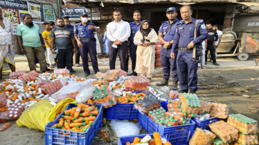 সিদ্ধিরগঞ্জে বিপুল পরিমান ভেজাল কোমল পানীয় জব্দ, কারখানা সিলগালা
