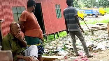 সিদ্ধিরগঞ্জে চাঁদা না পেয়ে মুক্তিযোদ্ধার দোকান ভাঙচুরের অভিযোগ