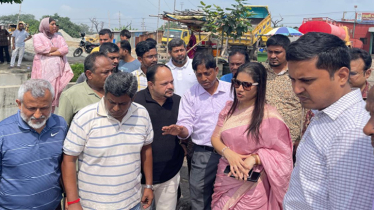 ফতুল্লায় প্রতিমা বিসর্জন ঘাট ও পুজা মন্ডপ পরিদর্শনে সদর ইউএনও