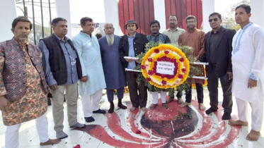 ভাষা শহীদদের প্রতি আড়াইহাজার থানা প্রেসক্লাবের শ্রদ্ধা