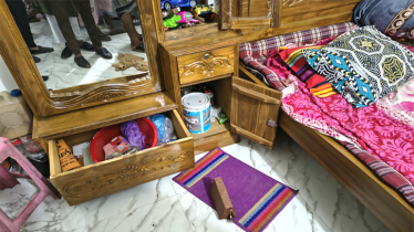 সোনারগাঁয়ে দুর্ধর্ষ ডাকাতি, নগদ টাকাসহ স্বর্ণালংকার লুট