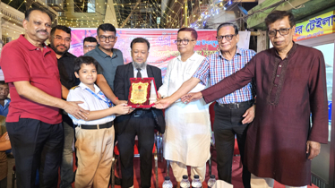 আমলাপাড়া সার্বজনীন কমিটির চিত্রাঙ্কন প্রতিযোগিতার পুরস্কার বিতরণ