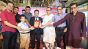আমলাপাড়া সার্বজনীন কমিটির চিত্রাঙ্কন প্রতিযোগিতার পুরস্কার বিতরণ