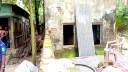 বন্দরে ব্যবসায়ীর বাড়িতে হামলা, থানায় অভিযোগ