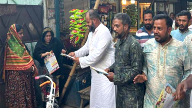 কাঁচপুরে যুবদল নেতা স্বপনের ৩১ দফার লিফলেট বিতরণ 