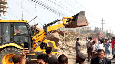 সিদ্ধিরগঞ্জে সওজ’র উচ্ছেদ অভিযান, ৫০ কোটি টাকার জমি উদ্ধার