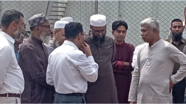 সিদ্ধিরগঞ্জে মেঘনা ডিপোতে প্রতিমন্ত্রীর আকস্মিক পরিদর্শন