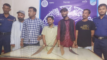 জিমখানায় মাদক ব্যবসায়ী রাব্বিসহ গ্রেফতার ৫