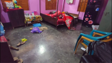সোনারগাঁয়ে চাদাঁ না দেওয়ায় বিএনপি নেতার বাড়ীতে হামলা, আহত ৪