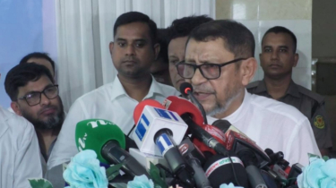 নারায়ণগঞ্জ হাসপাতালের নোংরা পরিবেশে মন্ত্রীর ক্ষোভ, ৩ দিনের আলটিমেটাম