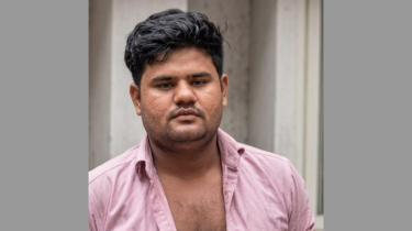 রূপগঞ্জে ২ কেজি গাঁজাসহ মাদক ব্যবসায়ী গ্রেপ্তার