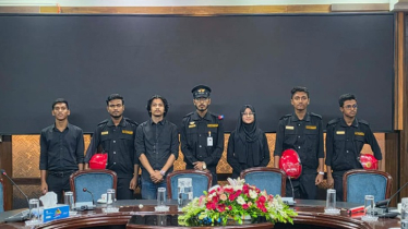 চট্টগ্রামের বন্যায় নারায়ণগঞ্জ থেকে প্রথম  রেসপন্স টিম পাঠাল লজিক অফ বাংলাদেশ