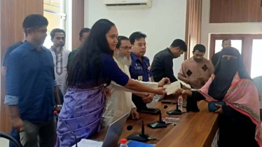 বন্দরে প্রধানমন্ত্রীর কল্যাণ তহবিলের  চেক বিতরণ