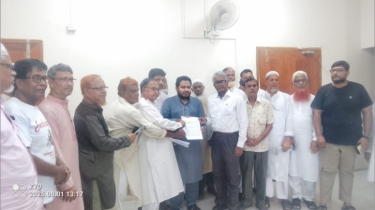 জোরপূর্বক প্রিপেইড মিটার স্থাপনের প্রতিবাদে এমপি আল আমিনকে স্মারকলিপি