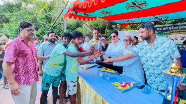 বিদ্যানিকেতন হাই স্কুলের আন্তঃশ্রেণি ফুটবল প্রতিযোগিতার ফাইনাল অনুষ্ঠিত বিদ্যানিকেতন হাই স্কুলের আন্তঃশ্রেণি ফুটবল প্রতিযোগিতার ফাইনাল অনুষ্ঠিত