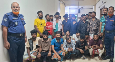 নারায়ণগঞ্জে বিশেষ অভিযানে আরও ৭১ আসামি গ্রেপ্তার