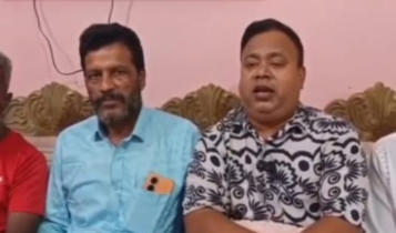 বিএনপি নেতাকে পাশে বসিয়ে আ.লীগের ওয়ার্ড সভাপতির পদত্যাগ