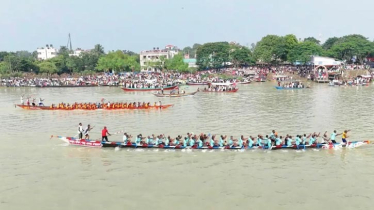 রূপগঞ্জে নৌকা বাইচ, শীতলক্ষ্যার দুই পাড়ে উৎসবের আমেজ